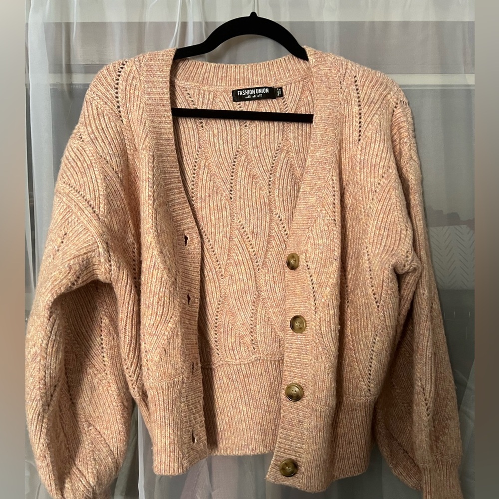 Long sleeve pink cardigan
